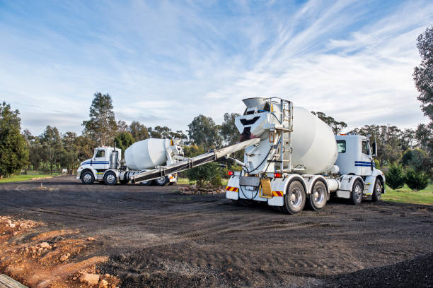 Best Concrete Sidewalk Installation in Monroe, WA